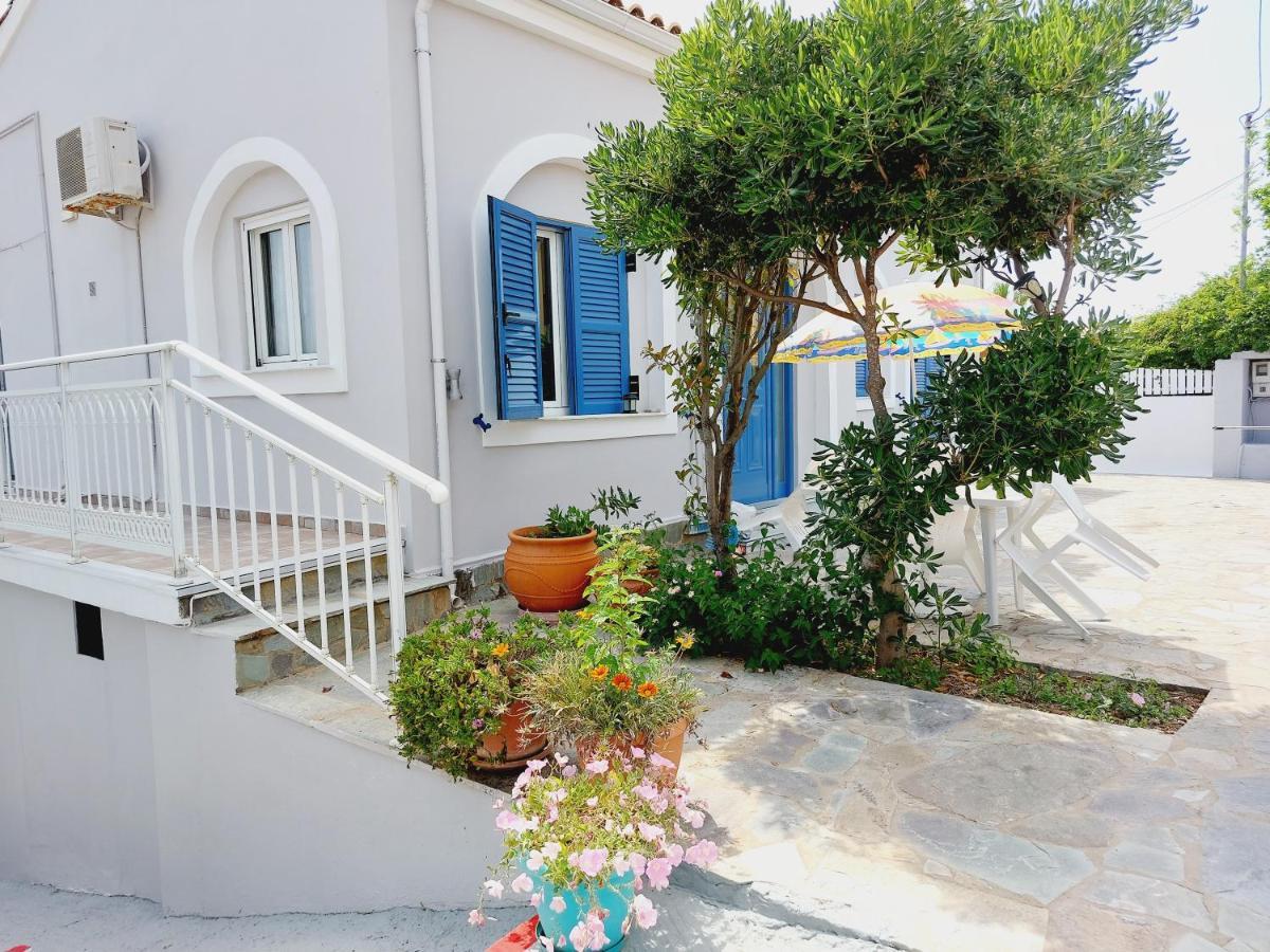 Leta Apartments Agios Georgios  Exterior foto
