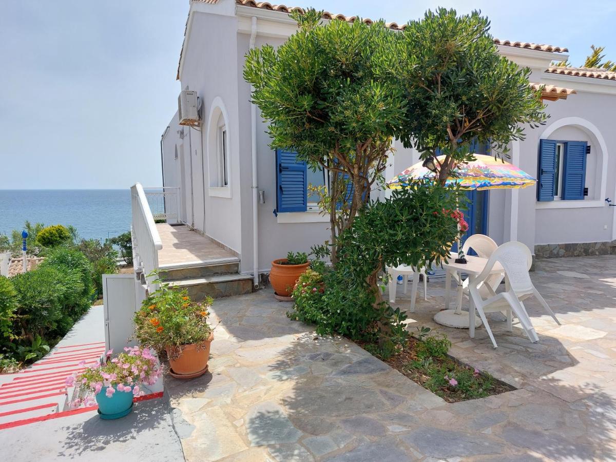 Leta Apartments Agios Georgios  Exterior foto