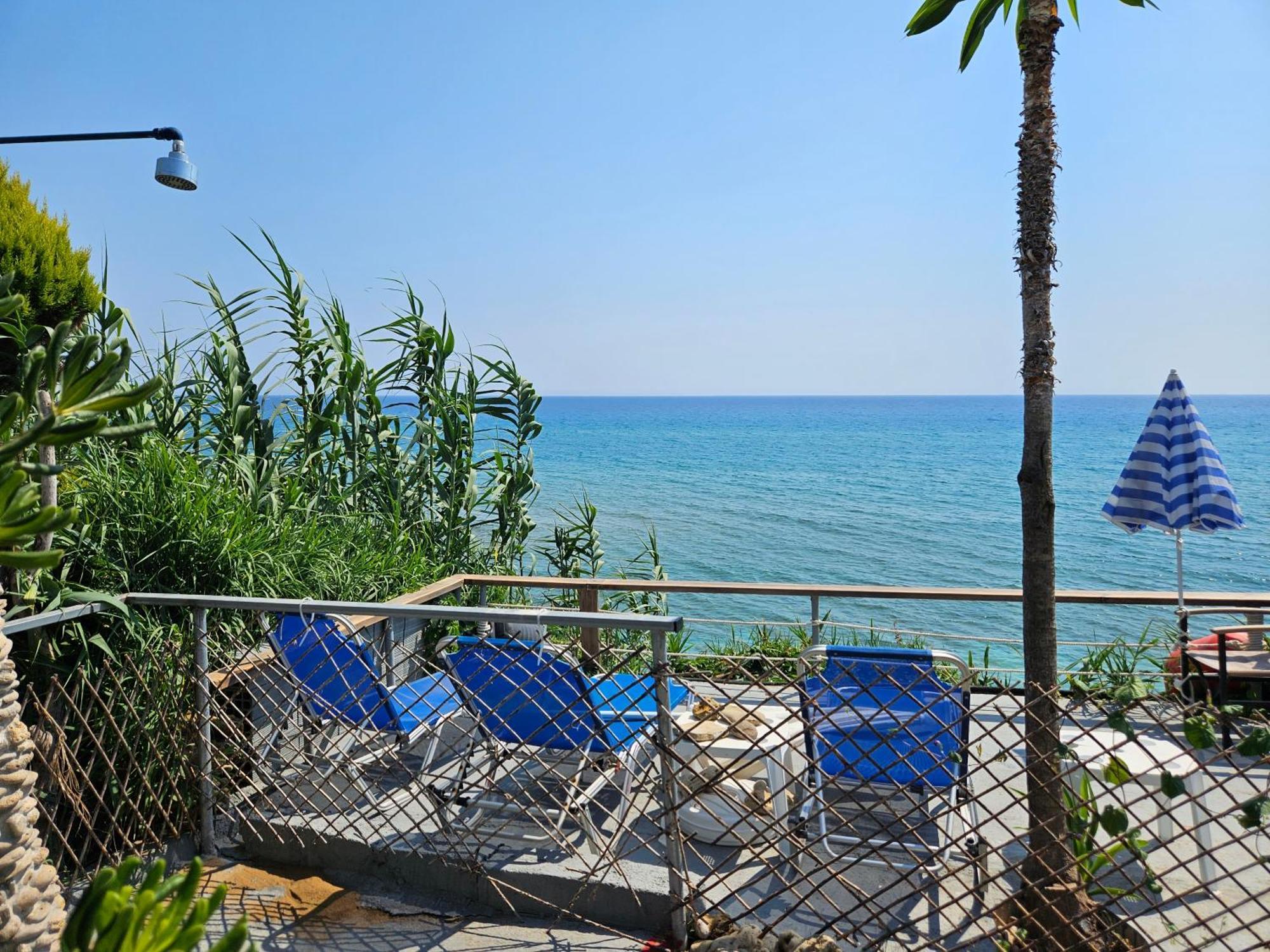 Leta Apartments Agios Georgios  Exterior foto